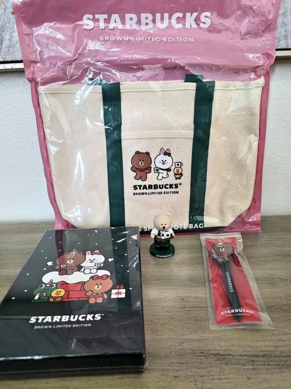 Starbucks x Line Friends Brown Limited Edition Canvas Tote Bag Set Canvas Tote